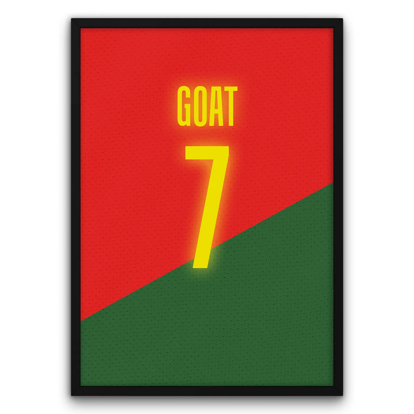 Plakat z napisem "GOAT 7" na tle w kolorach flagi Portugalii, czerwono-zielony.